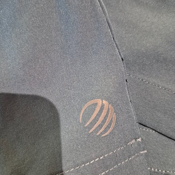 Crop Workout Top - Picture 3 of 4